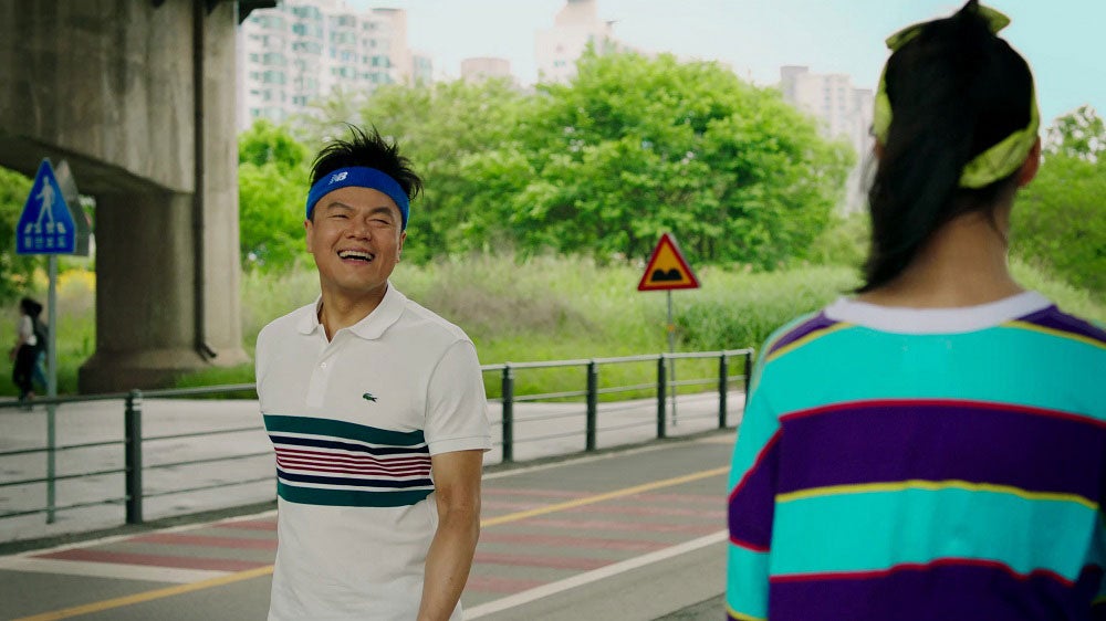 NiziU「Make you happy」MV（提供写真）