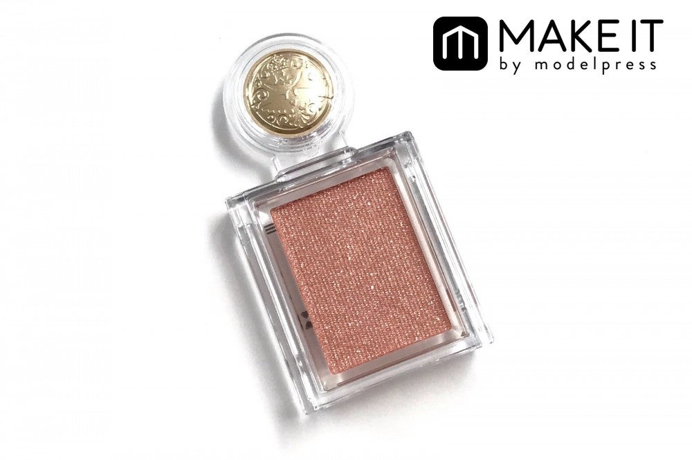 マジョリカ マジョルカ／シャドーカスタマイズ／BE330 マサラチャイ／500円（税抜） (C)メイクイット