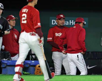 楽天・三木監督「ミスしちゃダメだ。猛省だ、猛省！」2失策がいずれも失点、逆転負け「なぜそういうことが起きたのかをしっかり考えてもらいたい」