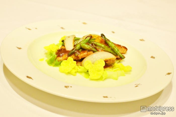 食べ応えのある「豚バラ肉と季節の野菜の甘辛味噌炒め」