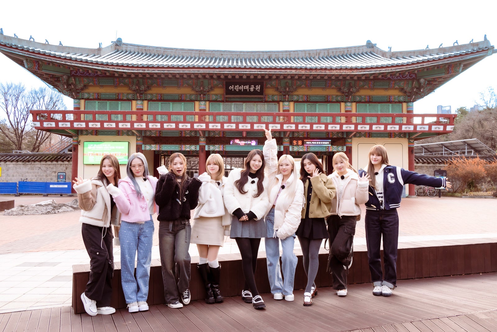 NiziU、冠バラエティー「We NiziU！TV4」5週連続地上波放送決定 韓国デビューに密着