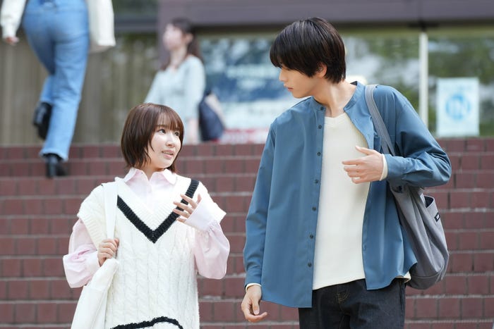 白石優愛、中沢元紀「ひだまりが聴こえる」第8話より(C)「ひだまりが聴こえる」製作委員会