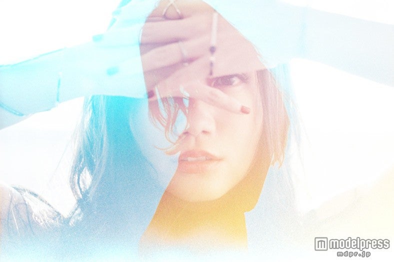 全国ツアー「LOVE TRiCKY LIVE TOUR 2015～ヘルシーミュージックで体重減るしー～」に参加するメンバーを発表した大塚 愛【モデルプレス】