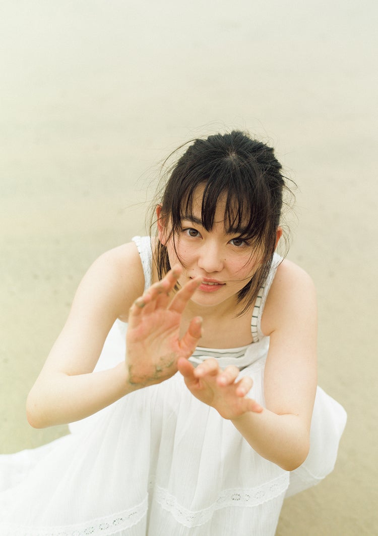 画像8 27 山田杏奈 初水着姿に照れ笑い 高校卒業後の進路も明かす モデルプレス 画像8 27 山田杏奈 初水着姿に照れ笑い 高校卒業後の進路も明かす モデルプレス