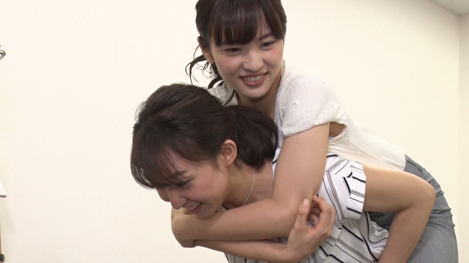 （上）河出奈都美アナ（下）杉原凜アナ（C）日本テレビ