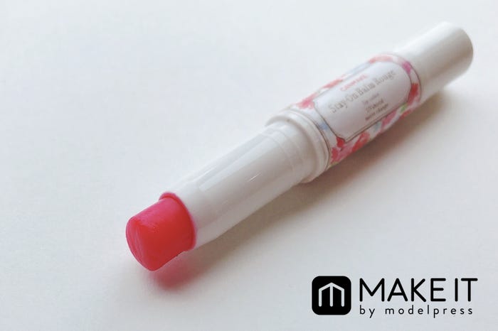 キャンメイク/ステイオンバームルージュ/T01 リトルアネモネ/580円(税抜) (C)メイクイット