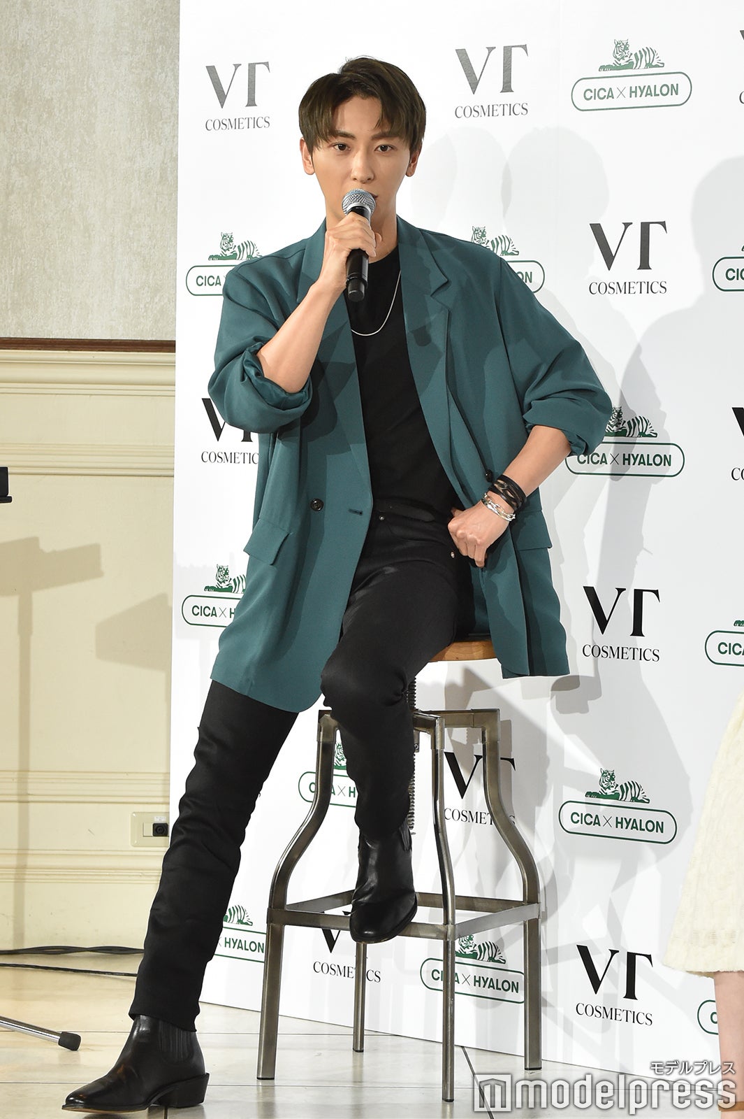 與真司郎 （C）モデルプレス