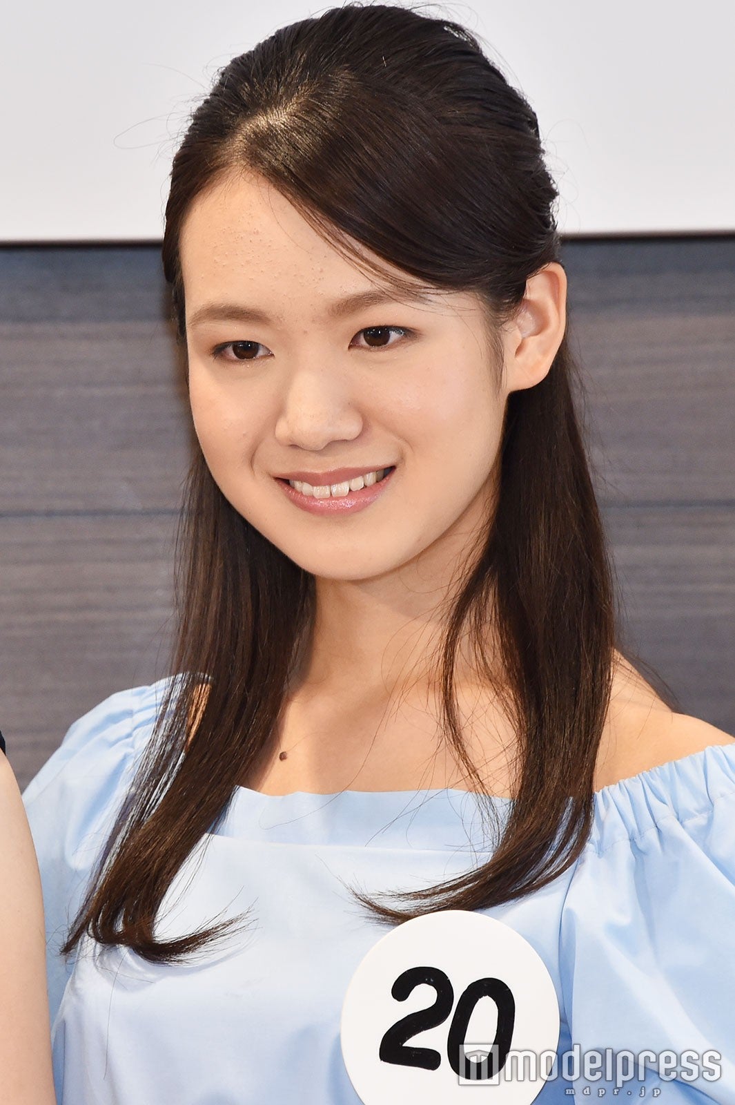 岡部七子さん（C）モデルプレス