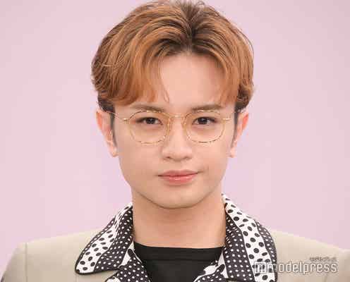 Sexy Zone中島健人、ゴールドメガネ姿で登場 新年の挨拶「ドラゴンハッピーニューイヤー」<リビングの松永さん>