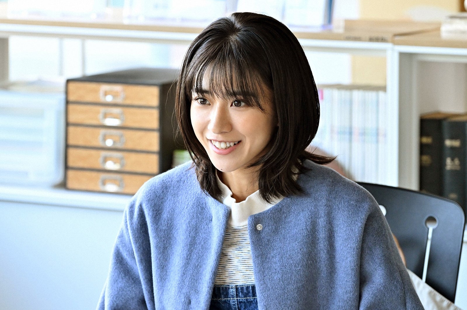 黒島結菜「クロサギ」第6話より（C）TBS