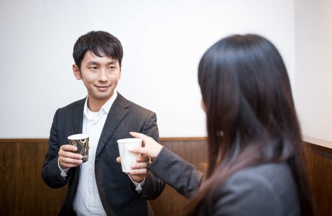 男子が好きな女子にだけとる行動 5パターン モデルプレス 男子が好きな女子にだけとる行動 5パターン モデルプレス