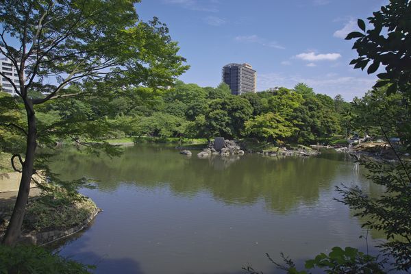 残暑のデートにピッタリ！　歴史も学べる、東京のひんやりスポット 5選