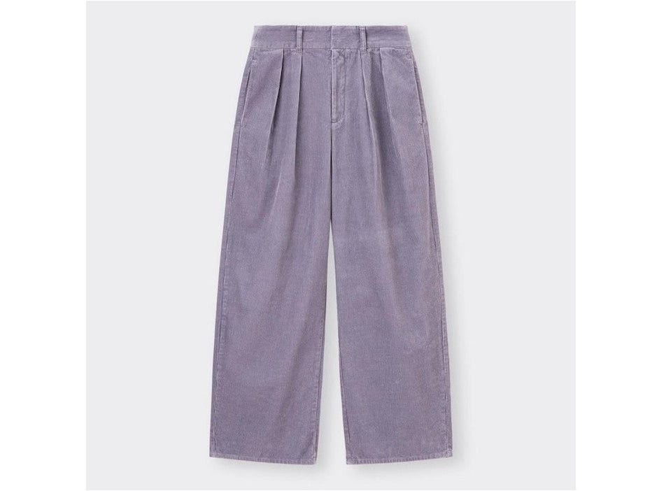 ジーユー コーデュロイワイドパンツ 2990円(税込)