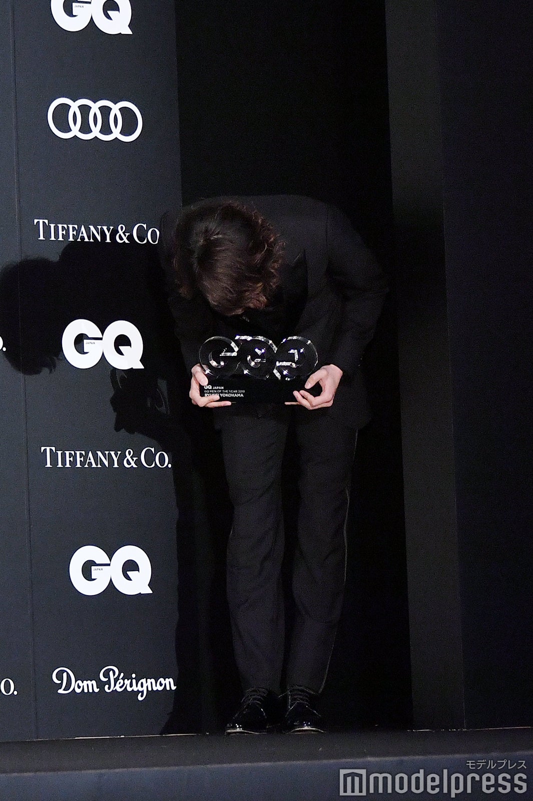 最後まで丁寧にお辞儀をする横浜流星 （C）モデルプレス