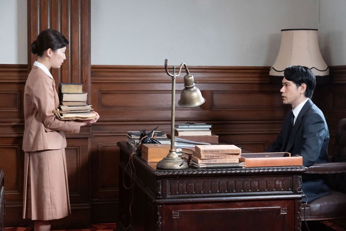 伊藤沙莉、松山ケンイチ「虎に翼」第52話(C)NHK