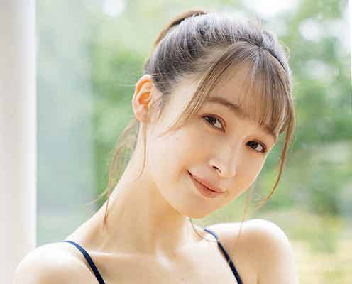 藤井サチ、話題の美ボディ解放 「ヤンマガ」初登場で初表紙