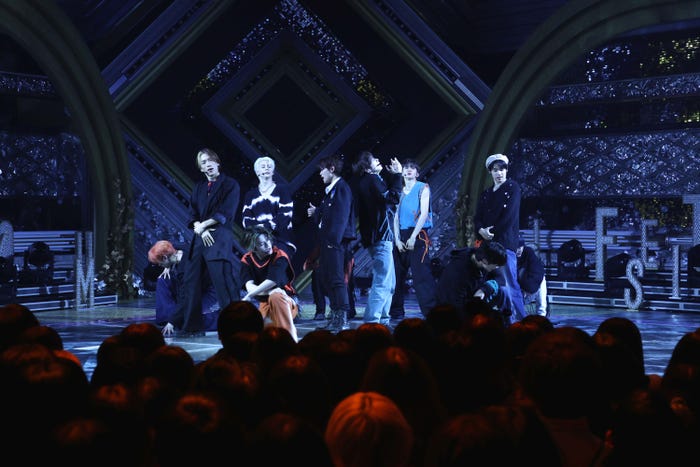 INI「有吉ミュージックフェス」より(C)テレビ東京