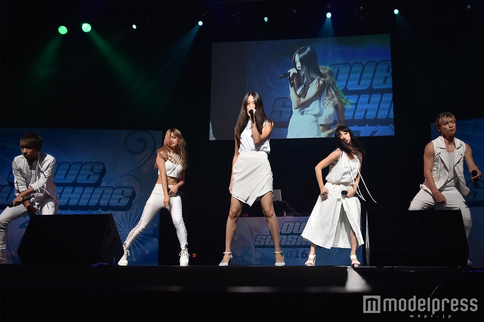 lol（C）モデルプレス