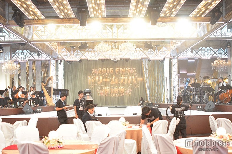 SMAP中居正広、草なぎ剛のギターで熱唱「こんなの初めて」【モデルプレス】