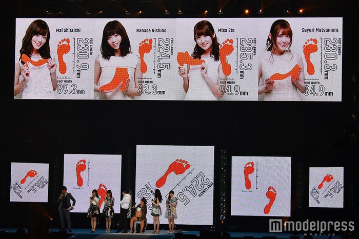 乃木坂46(C)モデルプレス