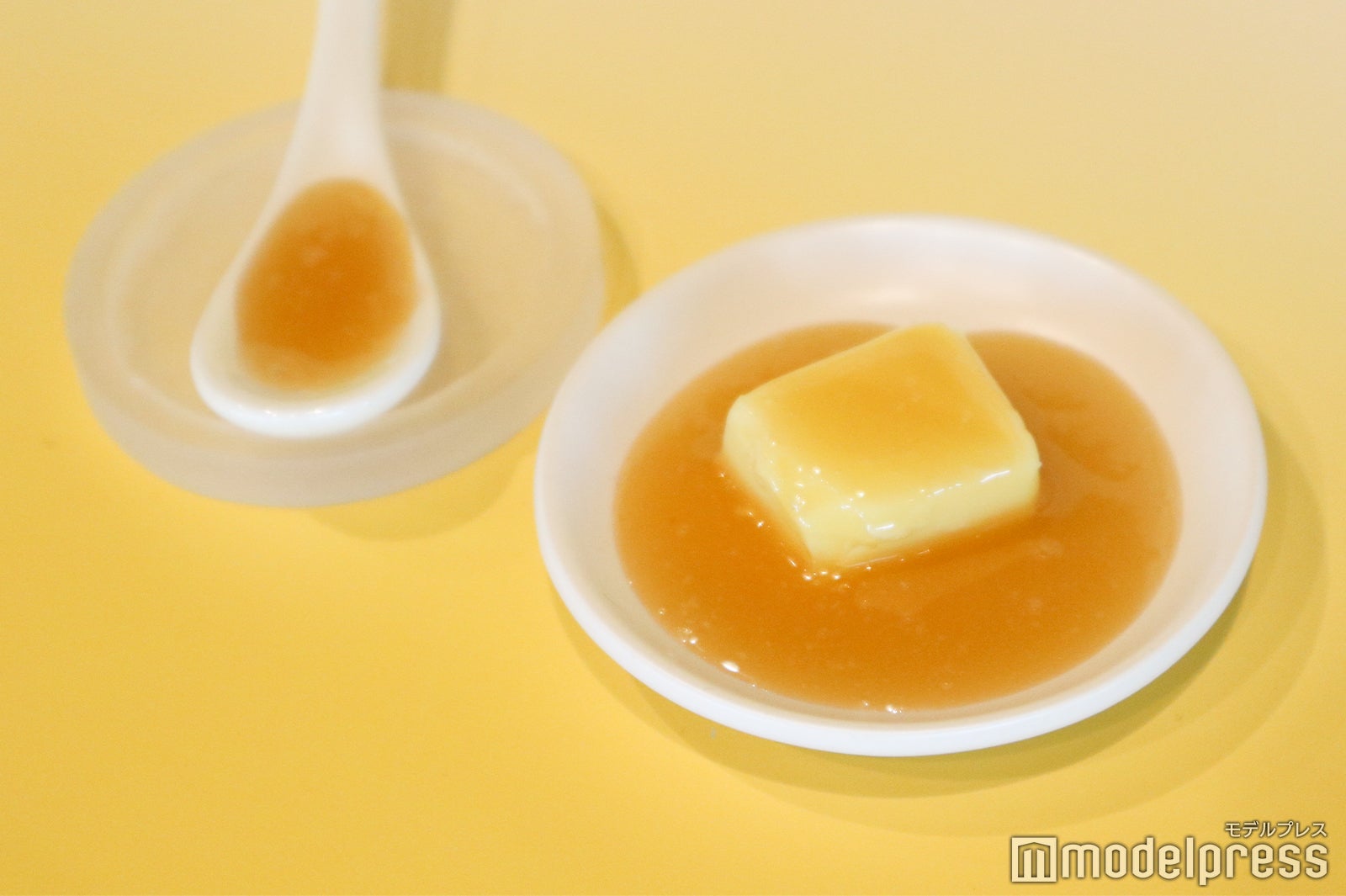 コク深いバタースコッチソース （C）モデルプレス