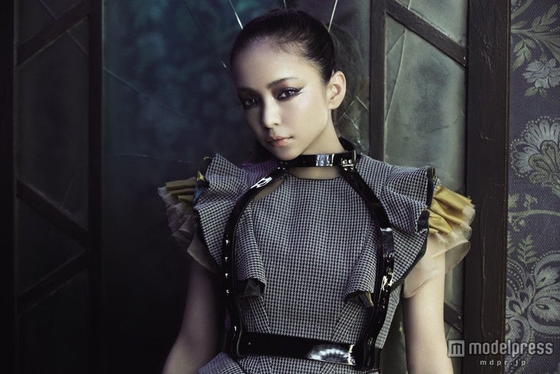 38th「Love Story」で「ソング・オブ・ザ・イヤー・バイ・ダウンロード」を受賞した安室奈美恵