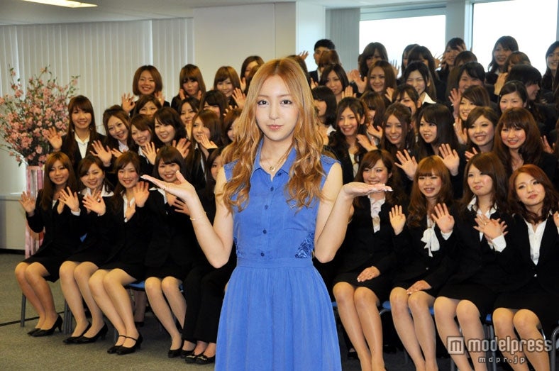 AKB48板野友美と新入社員