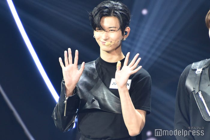 JUNWON (C)モデルプレス