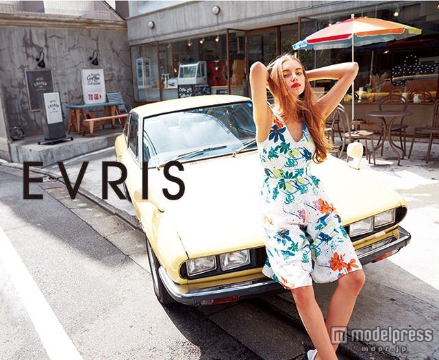 エフォートレススタイルを提案「EVRIS」