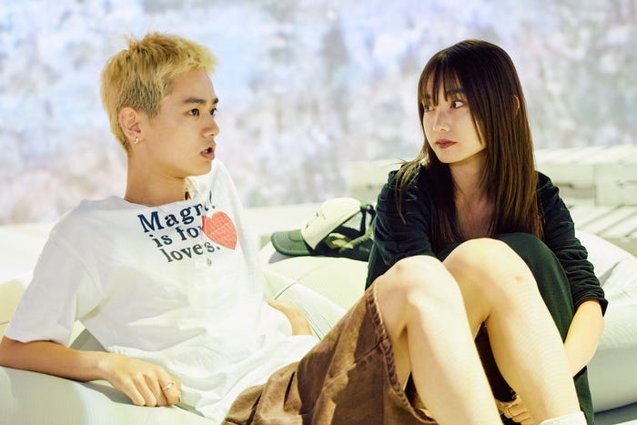 能勢倫、新野尾七奈「オオカミちゃんとオオカミくんには騙されない」第11話(C)AbemaTV, Inc.