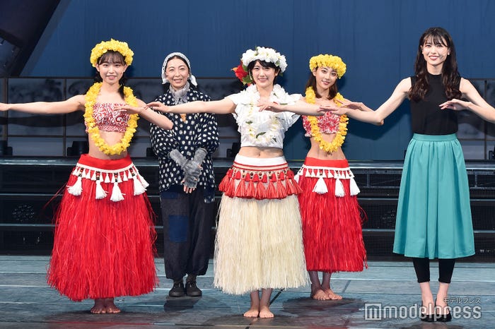 「フラガール −dance for smile−」山内瑞葵、有森也実、樋口日奈、安田愛里、矢島舞美(C)モデルプレス