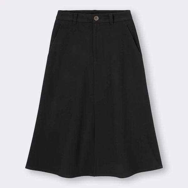 GU　レディース　おすすめ　オススメ　プチプラ　コスパ　高見え　2022　冬　黒スカート　スカート　黒　ブラック　起毛フレアミディスカート