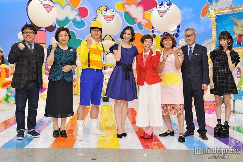 （左から）天野ひろゆき、加賀美幸子、村本大輔、足立梨花、久本雅美、井戸田潤、大竹まこと、中村里砂