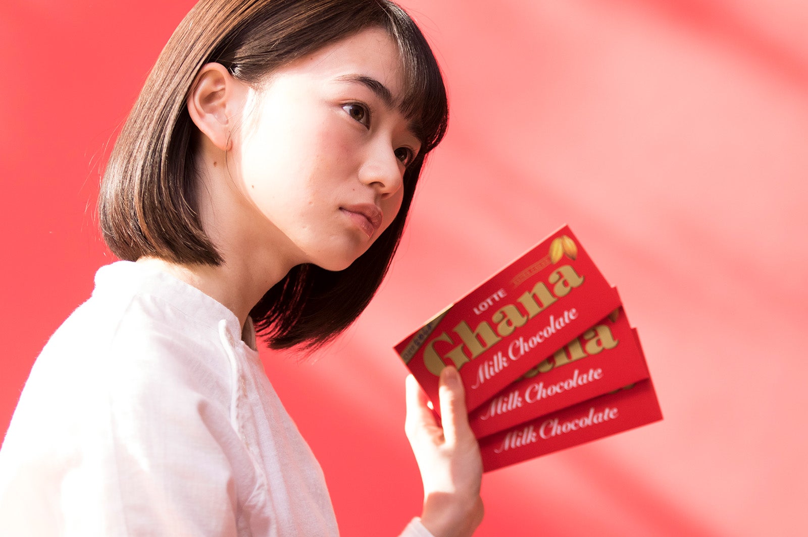 山田杏奈／新CMメイキングカット（提供画像）