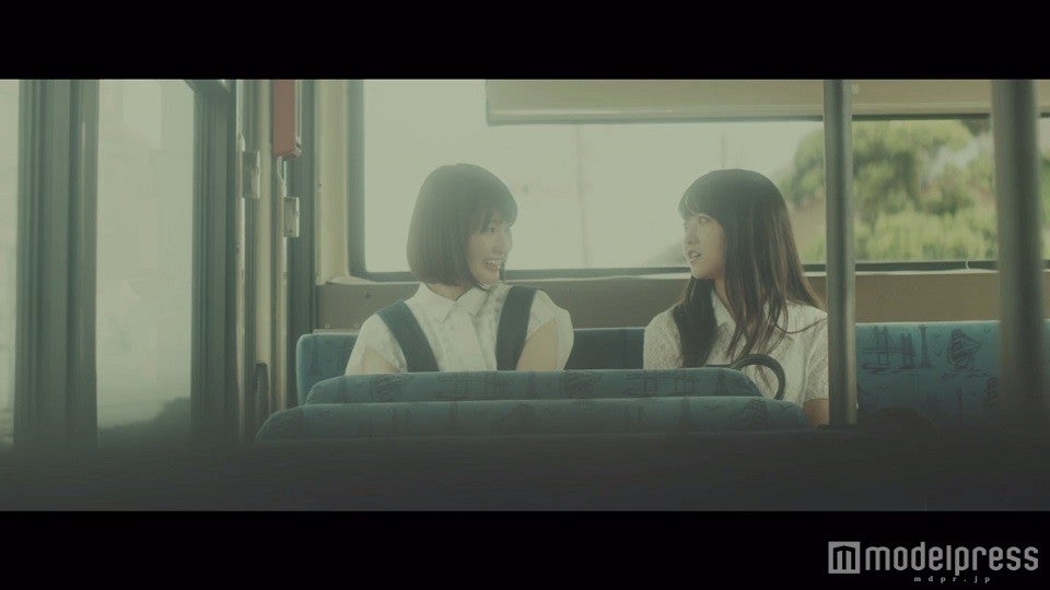 乃木坂46／15thシングル「裸足でSummer」特典映像