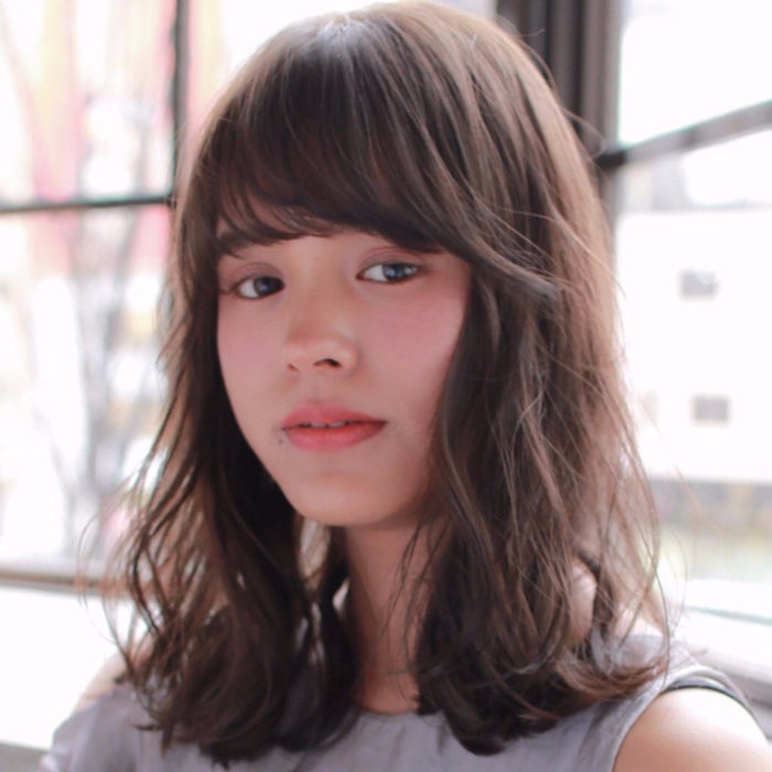 ミディアムヘアの巻き方伝授 キレイに仕上げる方法教えます モデルプレス ミディアムヘアの巻き方伝授 キレイに仕上げる方法教えます モデルプレス