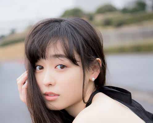 福原遥、少女“まいんちゃん”から変貌 大人の魅力放つ
