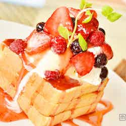 沖縄の海沿いリゾート空間で食べる絶品ハニートースト