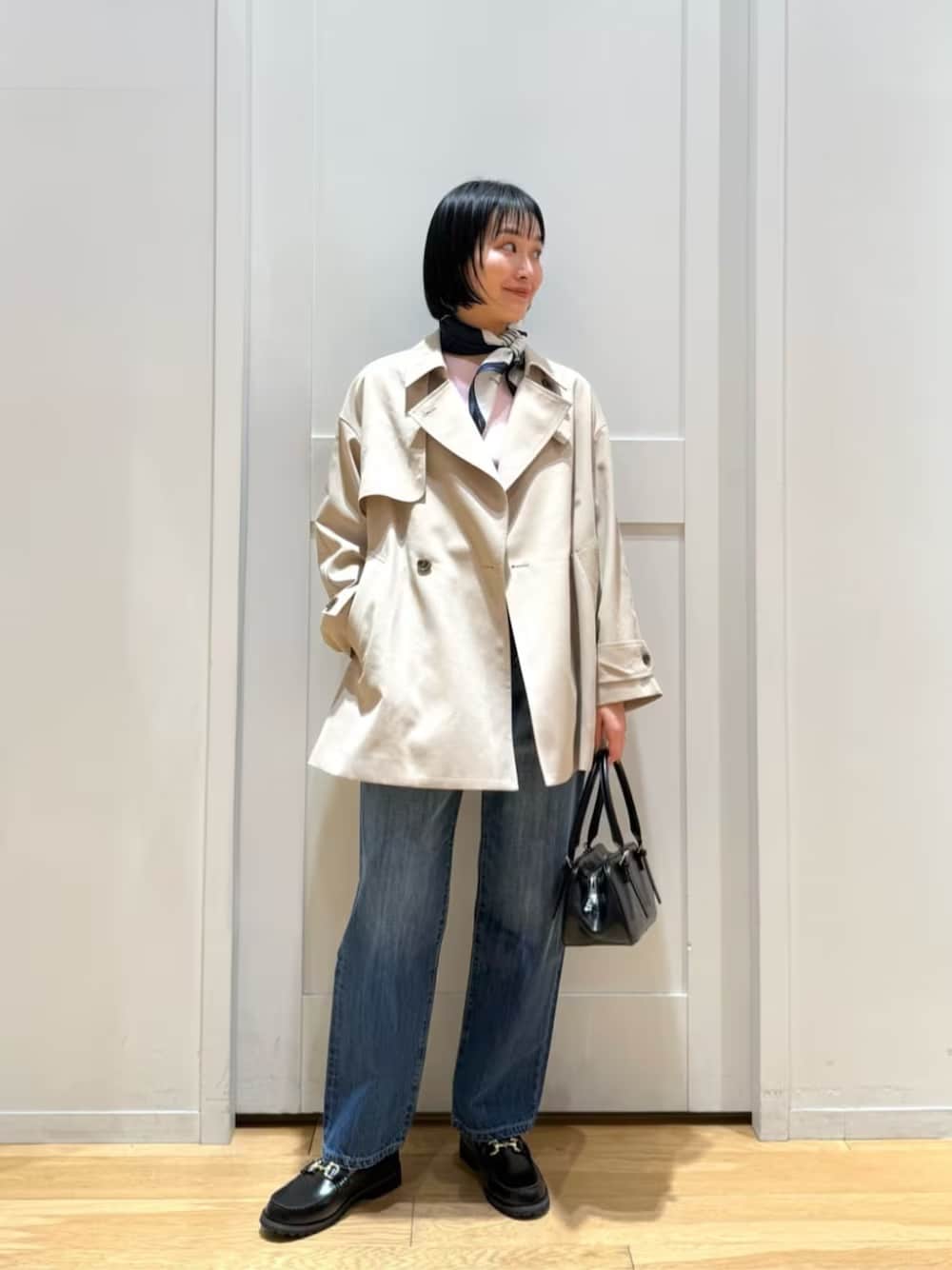 きちんと感と歩きやすさの両方が手に入ります　出典：WEAR