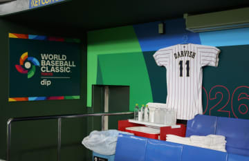 侍ジャパン ダルビッシュのユニホームが掲げられた理由 発案者の高橋宏斗「ダルビッシュさんがいなかったら」投手陣のお守りに「みんな触って」