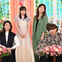 （左から）天海祐希、齊藤京子、ヒコロヒー、黒柳徹子（C）テレビ番組