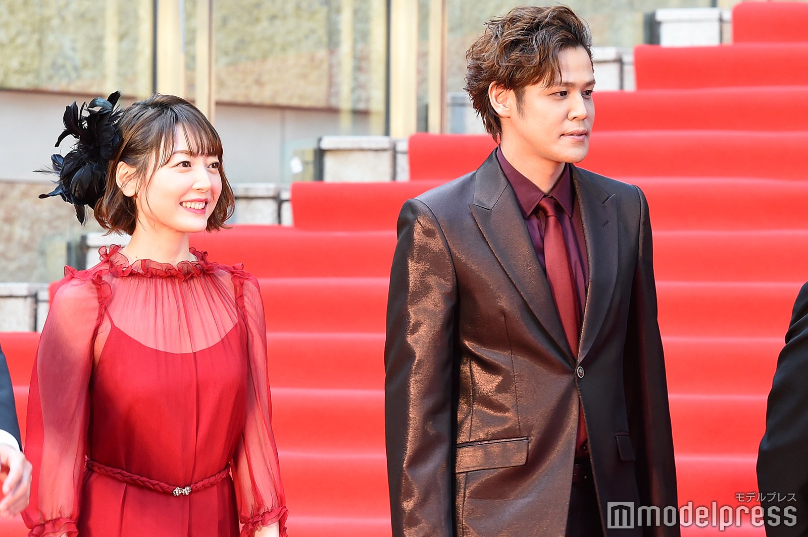 花澤香菜、宮野真守 （C）モデルプレス