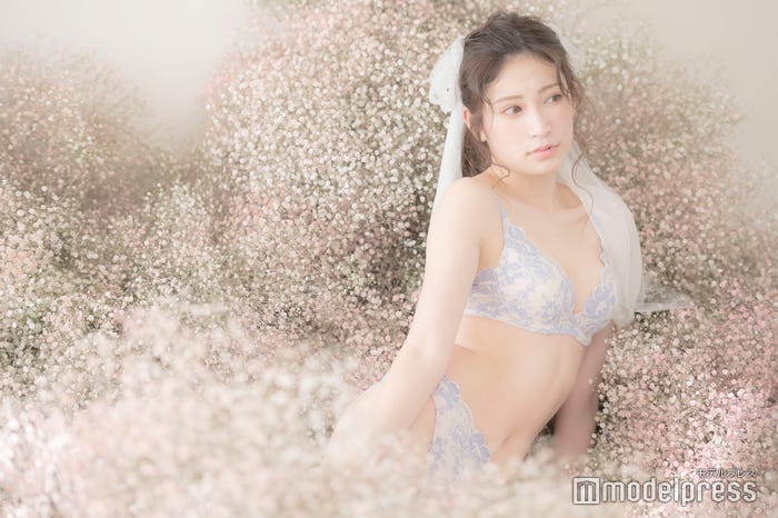 吉田朱里(C)モデルプレス