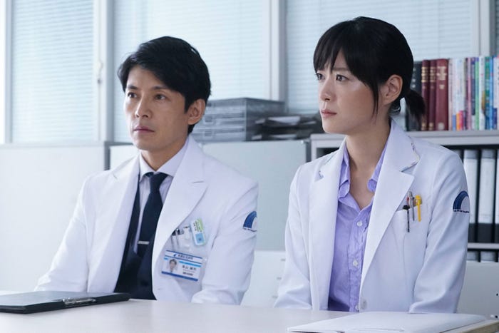 藤木直人・上野樹里/「グッド・ドクター」第9話より(C)フジテレビ