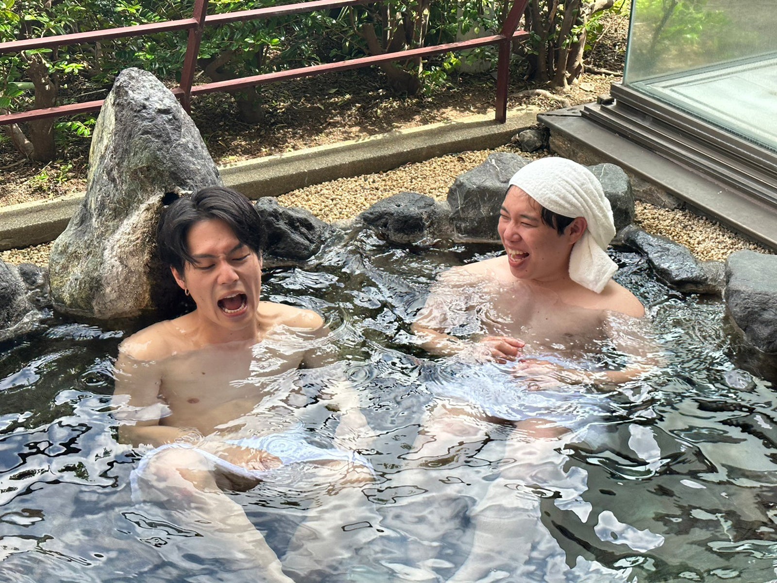 Travis Japan松田元太「FNS歌謡祭」出演前にバナナボート乗る 霜降り明星せいやがツッコミ