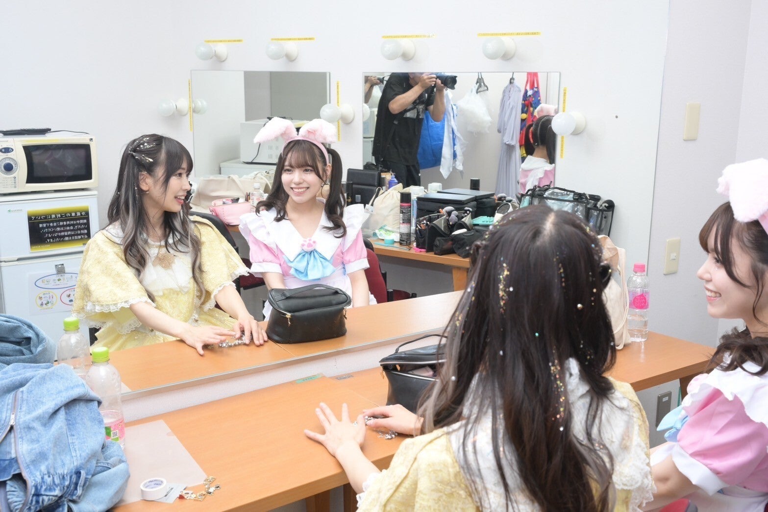 吉沢朱音、岩田陽菜（提供写真）