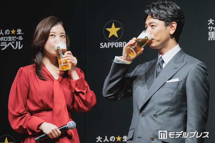 吉高由里子、妻夫木聡(C)モデルプレス