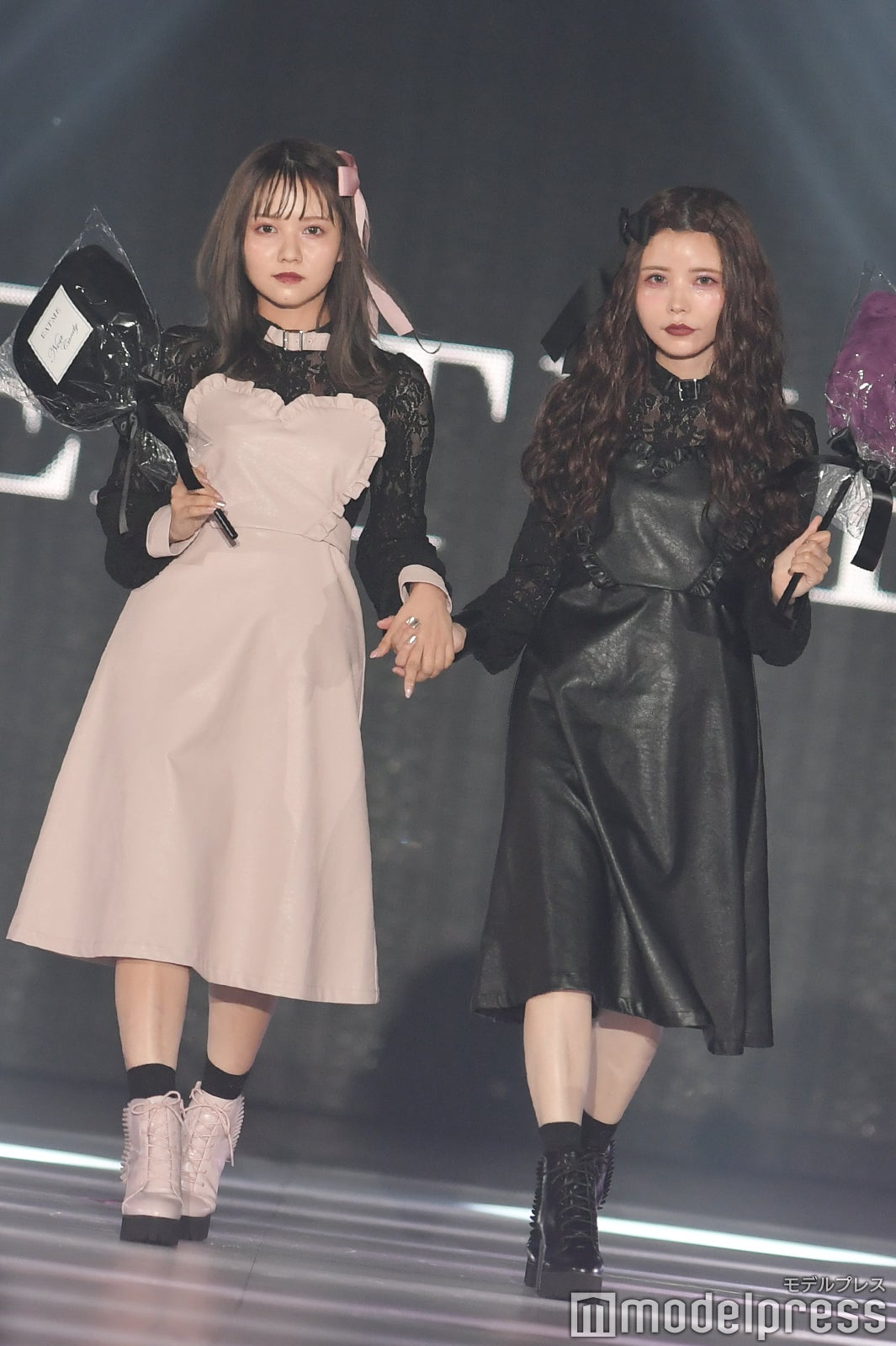 佐藤ノア、益若つばさ（C）モデルプレス