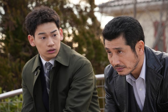 吉田健悟、渋川清彦/「真犯人フラグ 真相編」第15話より(C)日本テレビ