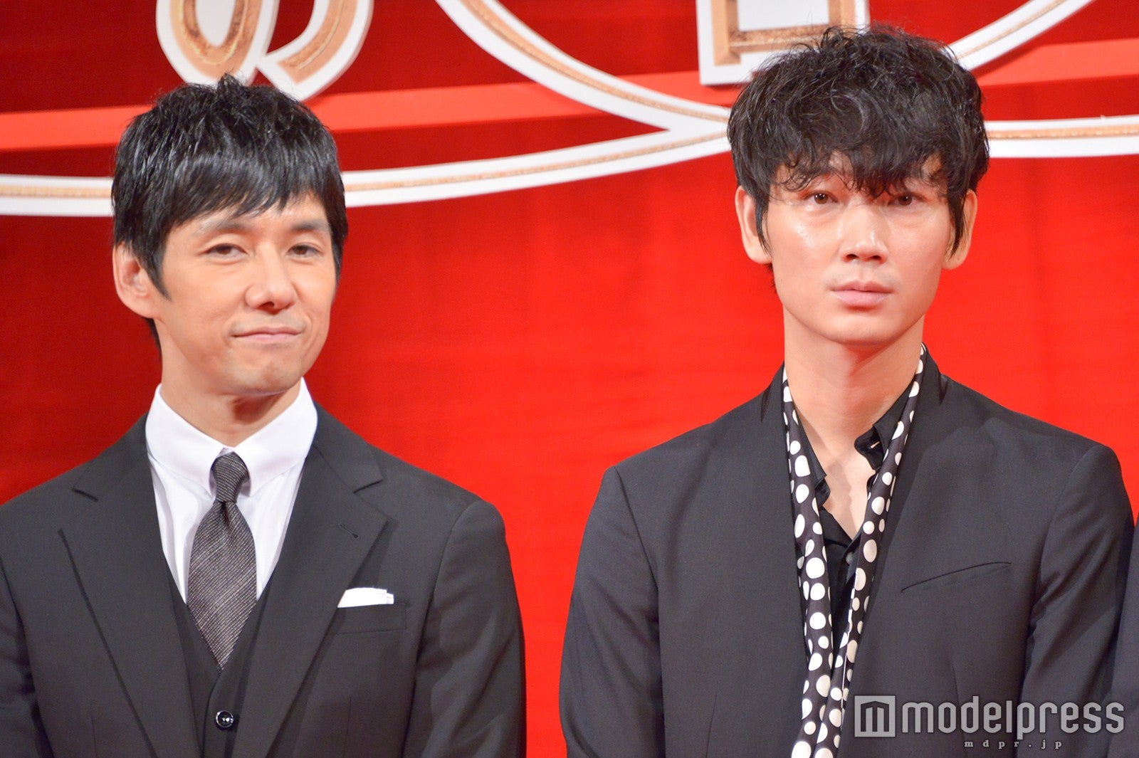 西島秀俊＆綾野剛（C）モデルプレス